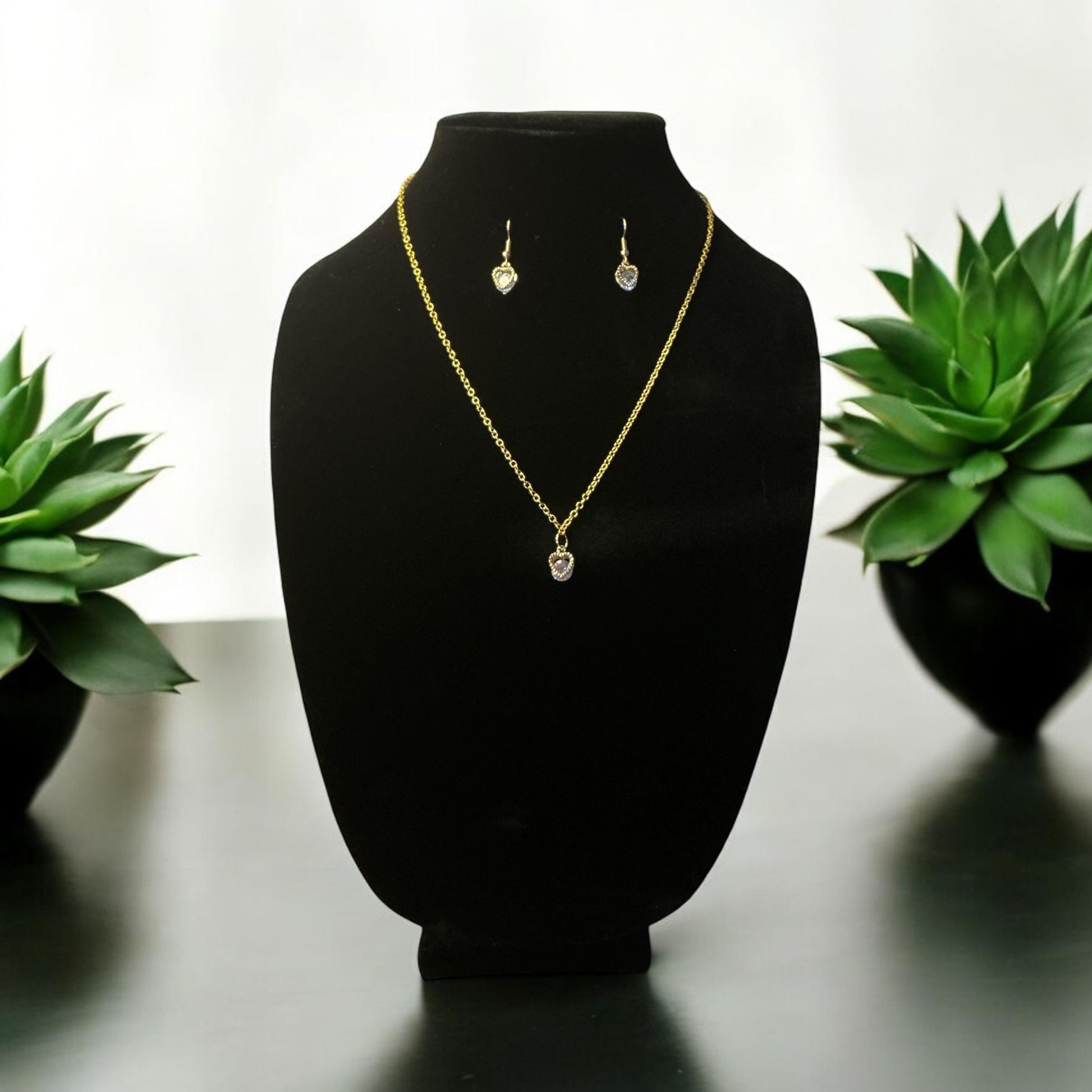 Elegant Gold Heart Pendant Necklace and Earrings Set