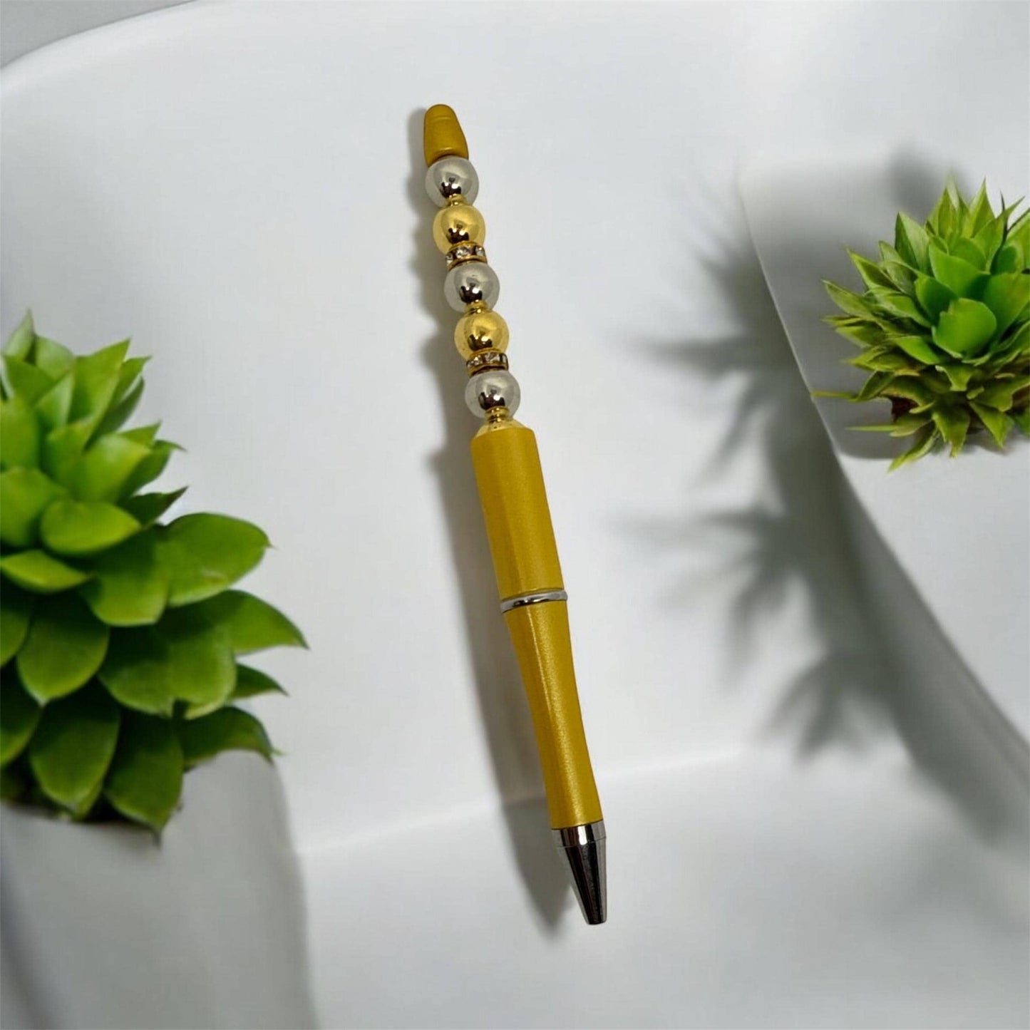 Sophisticated Gold and Silver Bead Pen – For a Touch of Luxury in Your Writing