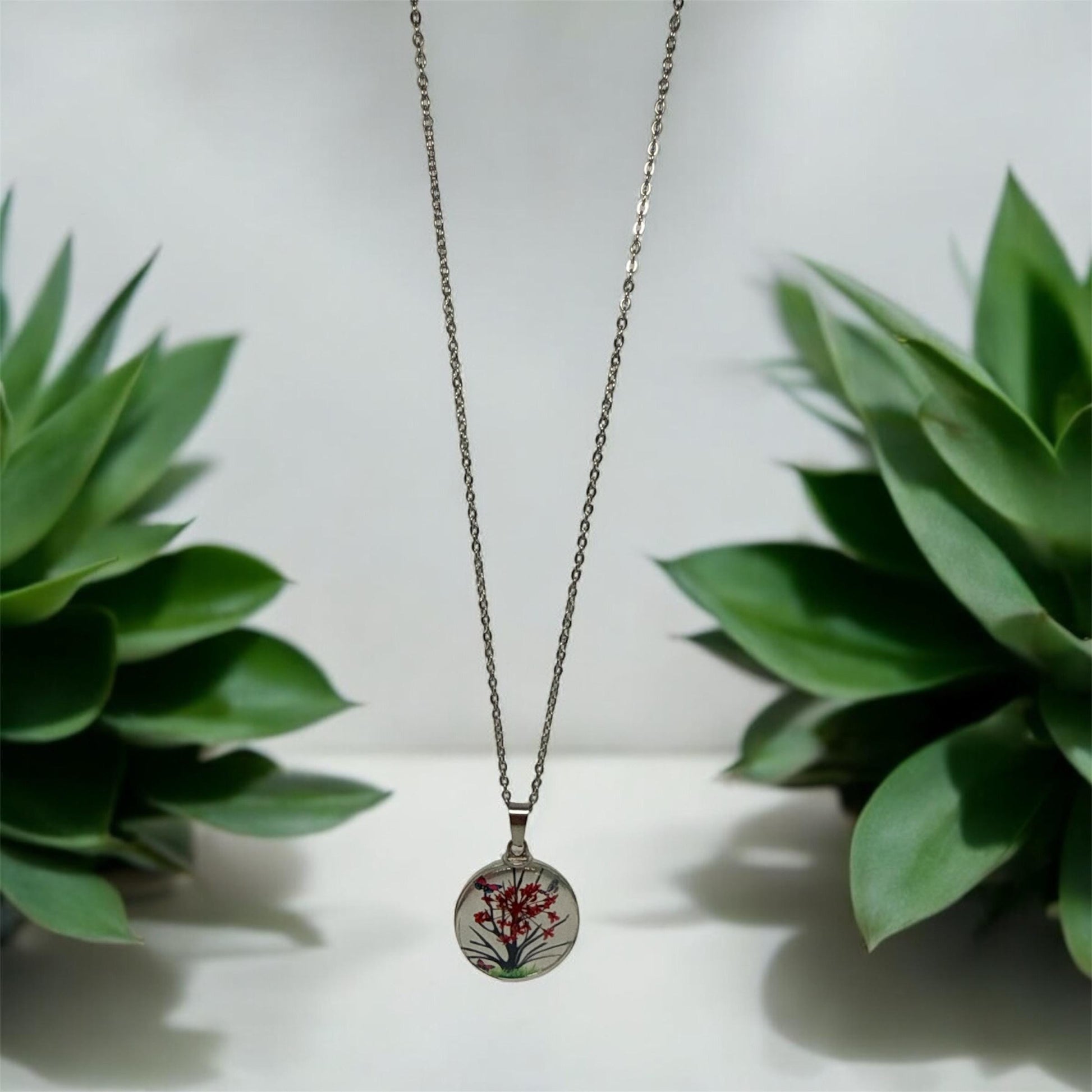 Nature-Inspired Triple Pendant Necklace with Real Flowers and Bee – 17 Inch Stainless Steel Chain